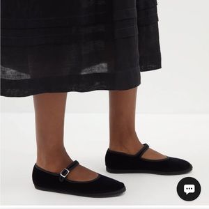 Vibi Venezia Mary Jane Velvet Flats